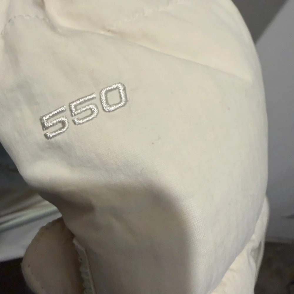 The North Face Ivory Puffer Jacket - Picture 7 of 7